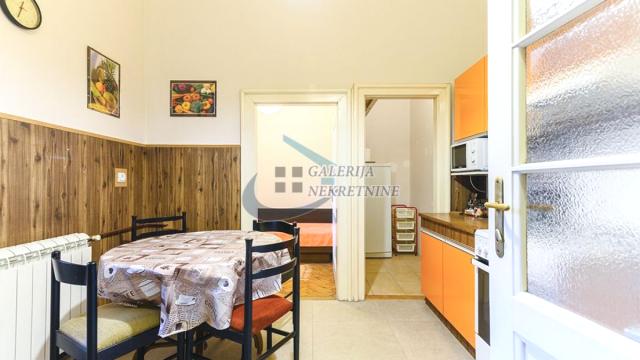 Stan, četvoroiposoban, Prodaja, 113m2, Andrićev venac, Stari grad, Kneza Miloša