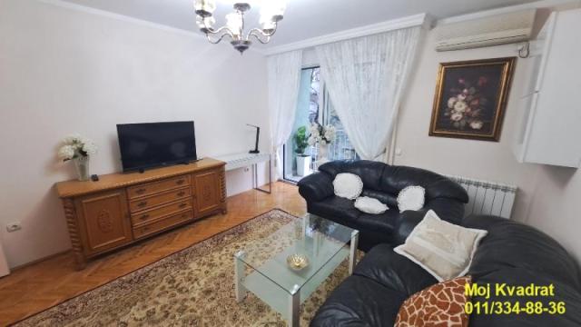 Stan, Trosoban, Izdavanje, 62m2, Slavija, Vračar, Birčaninova