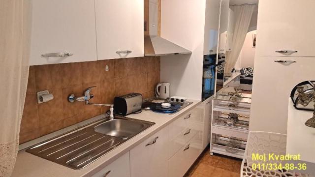 Stan, Trosoban, Izdavanje, 62m2, Slavija, Vračar, Birčaninova