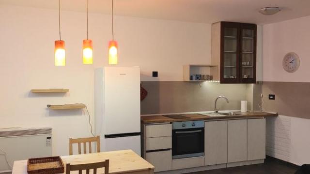 Stan, Trosoban, Izdavanje, 50m2, Save Kovačevića, Zemun, Crnogorska