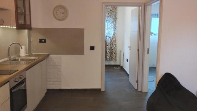 Stan, Trosoban, Izdavanje, 50m2, Save Kovačevića, Zemun, Crnogorska