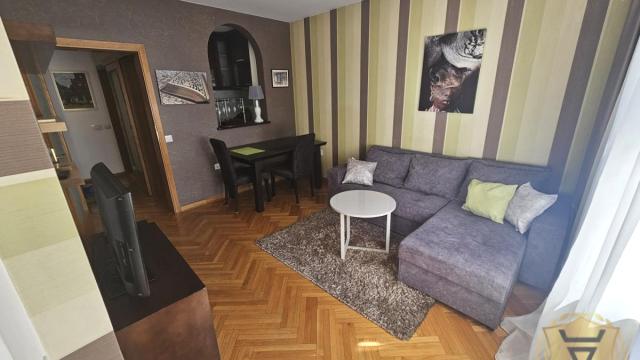 Stan, Jednoiposoban, Izdavanje, 40m2, Dorćol, Stari grad, Strahinjića Bana