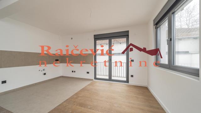 Stan, četvorosoban, Prodaja, 75m2, Cvetkova pijaca, Zvezdara, Cvetkova pijaca