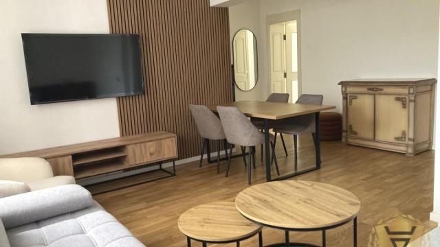 Stan, Dvoiposoban, Izdavanje, 64m2, Hram svetog Save, Vračar, Braničevska