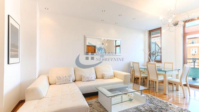 Stan, Dvosoban, Prodaja, 62m2, Karadjordjev park, Vračar, Internacionalnih brigada