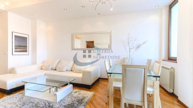 Stan, Dvosoban, Prodaja, 62m2, Karadjordjev park, Vračar, Internacionalnih brigada