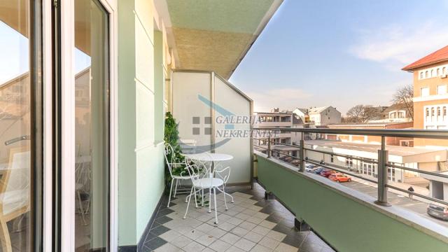 Stan, Dvosoban, Prodaja, 62m2, Karadjordjev park, Vračar, Internacionalnih brigada