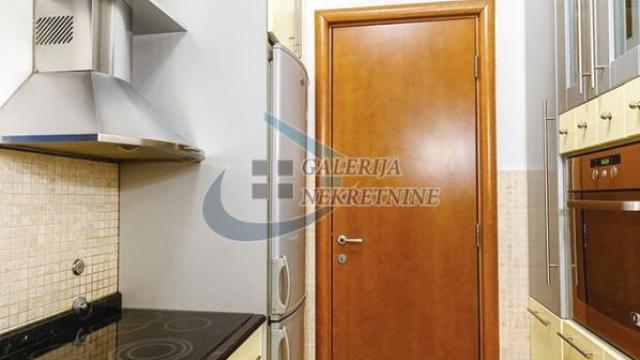 Stan, Dvosoban, Prodaja, 62m2, Karadjordjev park, Vračar, Internacionalnih brigada