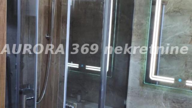 Poslovni prostor, Petosoban, Izdavanje, 350m2, Petrovaradin, Novi Sad