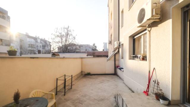 Stan, Trosoban, Prodaja, 64m2, Stojana Protića