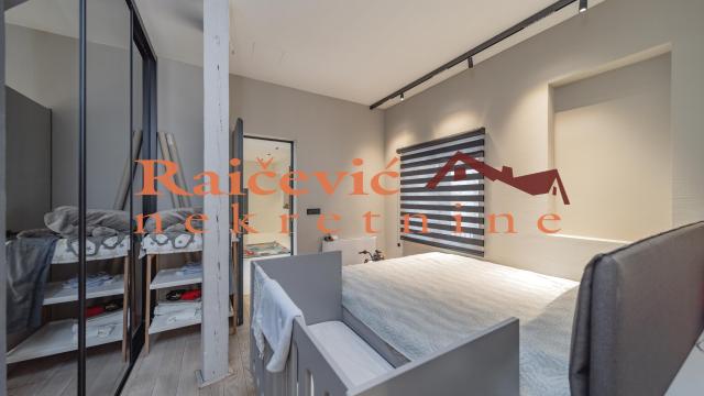 Stan, Trosoban, Prodaja, 160m2, Centar, Stari grad, Nikole Spasica