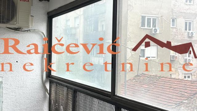 Stan, Trosoban, Izdavanje, 115m2, Kalenić pijaca, Vračar, Golsvordijeva