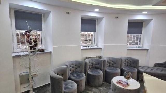 Poslovni prostor, Prodaja, 60m2, Hram svetog Save, Vračar, Lamartinova