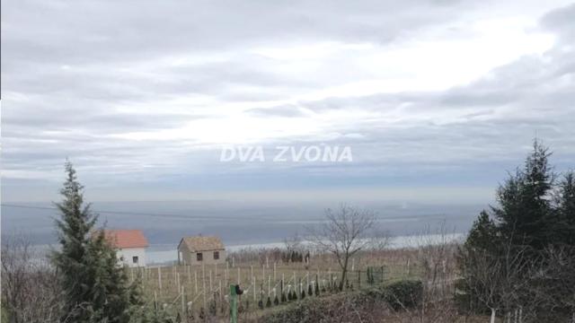 Kuća, četvorosoban, Prodaja, 131m2, Novi Slankamen, Okolno mesto, Indjija