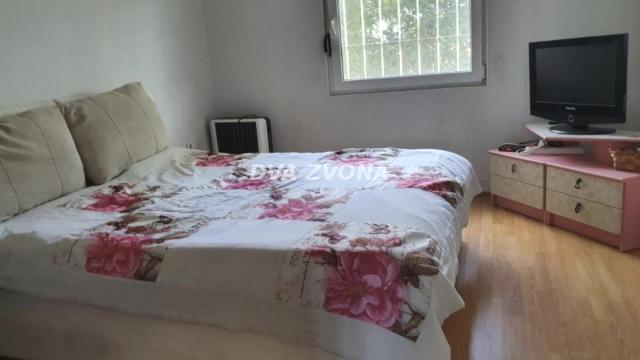 Kuća, četvorosoban, Prodaja, 131m2, Novi Slankamen, Okolno mesto, Indjija