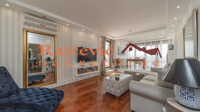 Stan, četvorosoban, Prodaja, 167m2, Blok 70a, Novi Beograd, Omladinskih brigada