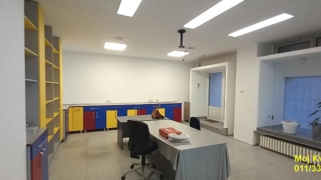 Poslovni prostor, Izdavanje, 150m2, Novi Merkator, Novi Beograd, Bulevar Zorana Đinđića