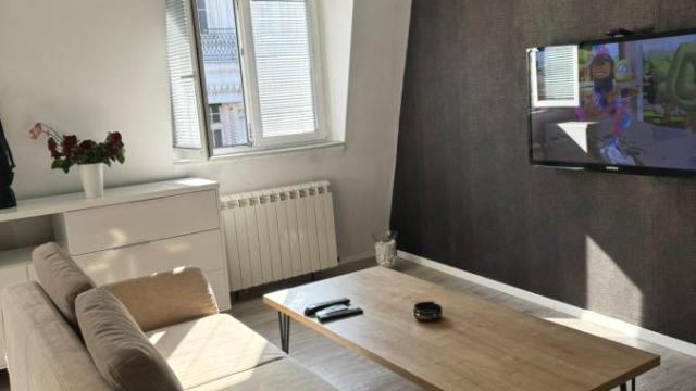 Stan, Dvosoban, Izdavanje, 70m2, Trg Republike, Stari grad, Nušićeva