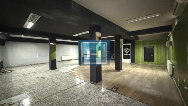 Poslovni prostor, Dvoiposoban, Izdavanje, 165m2, Jagodina