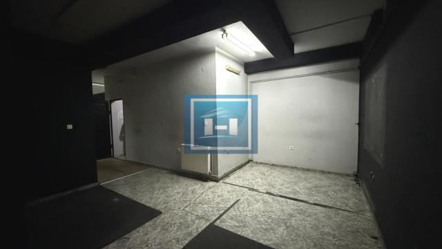 Poslovni prostor, Dvoiposoban, Izdavanje, 165m2, Jagodina