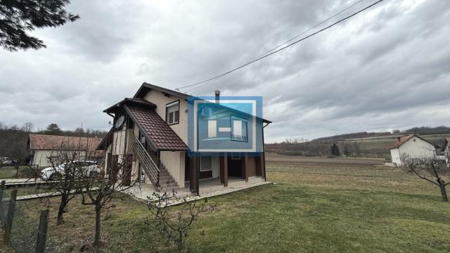 Kuća, Prodaja, 214m2, Glavinci, Okolno mesto, Jagodina