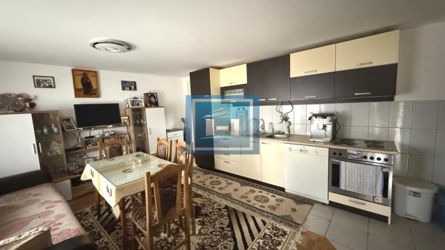 Kuća, Prodaja, 214m2, Glavinci, Okolno mesto, Jagodina