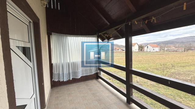 Kuća, Prodaja, 214m2, Glavinci, Okolno mesto, Jagodina