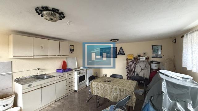 Kuća, Prodaja, 214m2, Glavinci, Okolno mesto, Jagodina