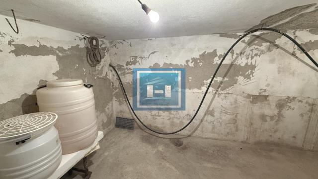 Kuća, Prodaja, 214m2, Glavinci, Okolno mesto, Jagodina