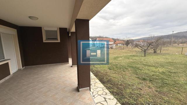 Kuća, Prodaja, 214m2, Glavinci, Okolno mesto, Jagodina