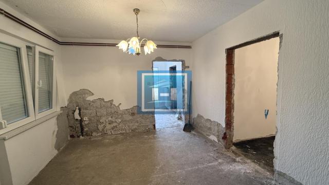 Kuća, Prodaja, 214m2, Glavinci, Okolno mesto, Jagodina