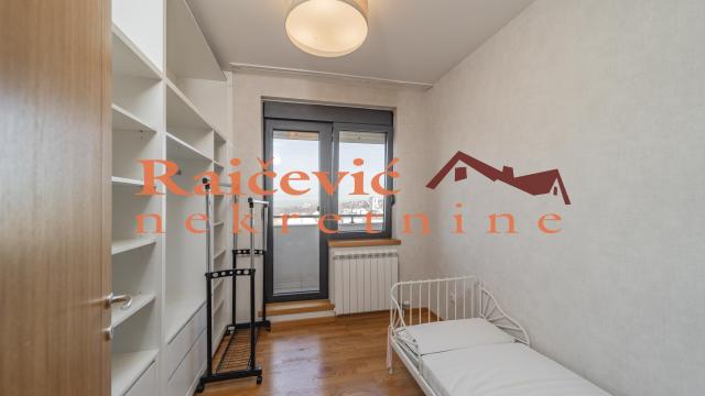 Stan, četvorosoban, Izdavanje, 98m2, Crveni krst, Vračar, Gajeva