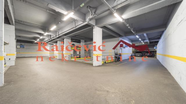 Stan, četvorosoban, Izdavanje, 98m2, Crveni krst, Vračar, Gajeva