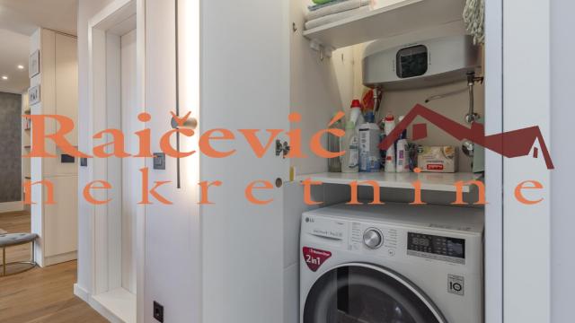 Stan, Trosoban, Prodaja, 74m2, Lion, Zvezdara, Bulevar kralja Aleksandra