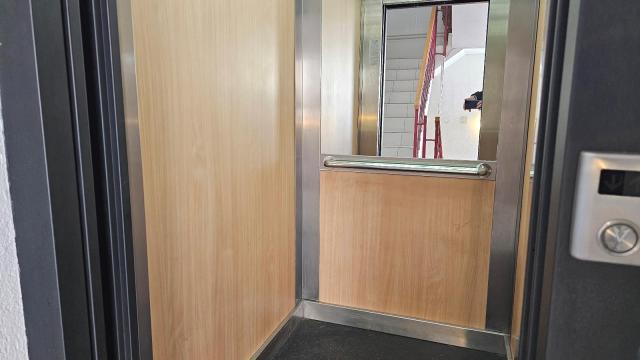 Stan, Jednoiposoban, Izdavanje, 40m2, Bežanijska kosa 2, Novi Beograd, Marka Čelebonovića