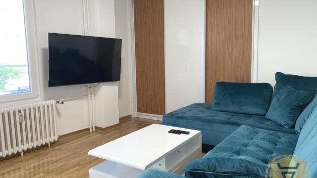 Stan, Dvosoban, Izdavanje, 41m2, Blok 24 (Super Vero), Novi Beograd, Bulevar Arsenija Čarnojevića