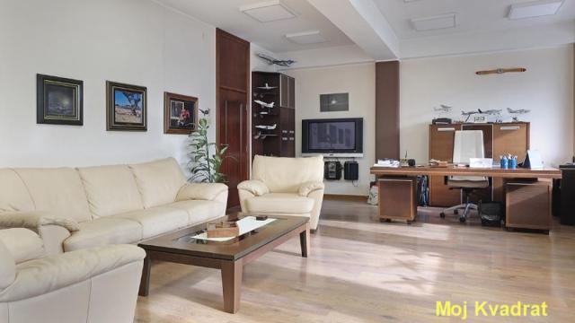 Poslovni prostor, Izdavanje, 653m2, Stari Merkator, Novi Beograd, Bulevar Maršala Tolbuhina