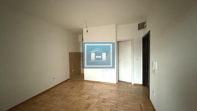 Stan, Garsonjera, Prodaja, 25m2, Vašarište, Gradska lokacija, Jagodina