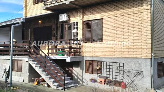 Kuća, Prodaja, 394m2, Futog, Novi Sad, Novi Sad