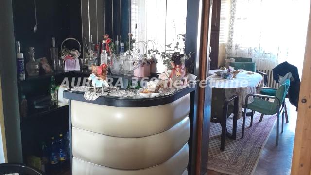 Kuća, Prodaja, 394m2, Futog, Novi Sad, Novi Sad