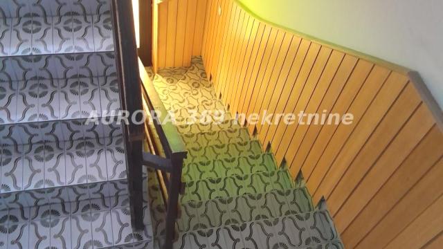 Kuća, Prodaja, 394m2, Futog, Novi Sad, Novi Sad