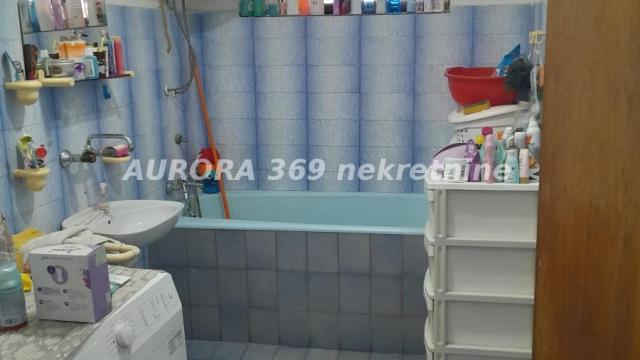 Kuća, Prodaja, 394m2, Futog, Novi Sad, Novi Sad