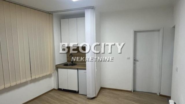 Stan, Trosoban, Izdavanje, 72m2, Trg Nikole Pašića, Stari grad, Trg Nikole Pašića