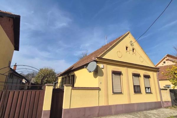 prodaja, kuca,
klenak-opstina-ruma, 1035091, petosoban-i-veci-klenak