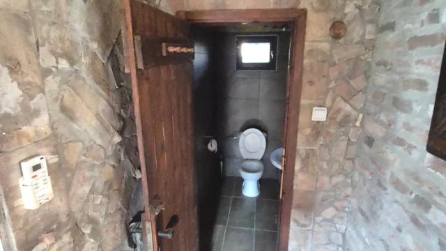 Kuća, Petosoban i veći, Prodaja, 360m2, Klenak, Okolno mesto, Klenak