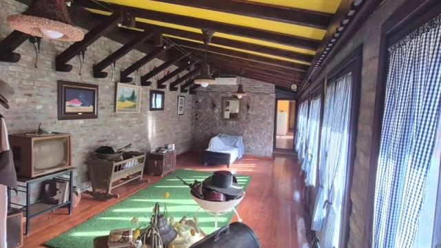 Kuća, Petosoban i veći, Prodaja, 360m2, Klenak, Okolno mesto, Klenak