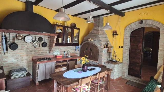 Kuća, Petosoban i veći, Prodaja, 360m2, Klenak, Okolno mesto, Klenak