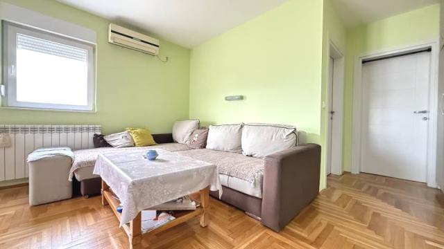 Stan, Dvosoban, Prodaja, 50m2, Belokrajinska