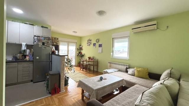 Stan, Dvosoban, Prodaja, 50m2, Belokrajinska