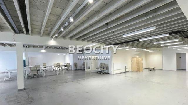 Poslovni prostor, Prodaja, 1900m2, Kumodraška, Voždovac, Bulevar Peka Dapčevića